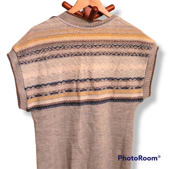 Kenzo Pull Over Wool Alpaca Sleeveless Sweater Vest with Pompoms - Picture 4 of 12